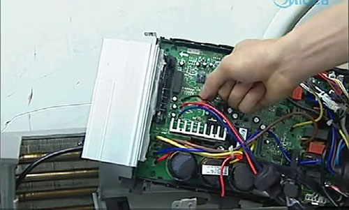 改则美的空调电话是多少